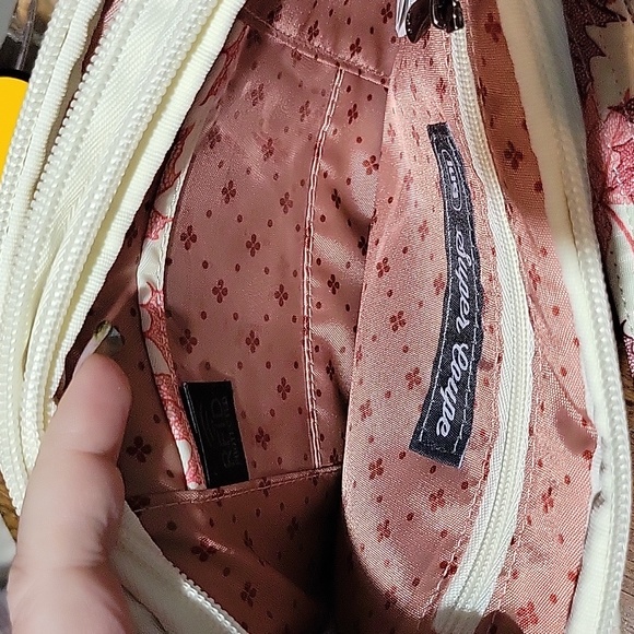 Lug Super Coupe EUC - Picture 3 of 4